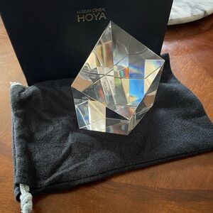 Hoya museum crystal Paperweight - Clear